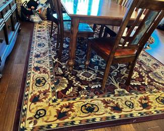 #003 Burgundy /Cream Area Rug Machine made - 130x87 $75.00