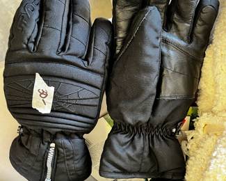#105 spider gloves $30.00