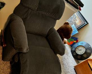 #155 Blue Lazy-Boy Continuous Seat Recliner Manual - Up Stairs you move down $75.00