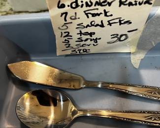 #118 Inter-pur korea Set of Mixed Flatware $30.00