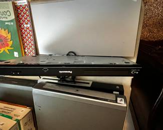 #037 Panasonic Blue Ray Disc Player Model DMPBD75 $20.00