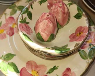 Franciscan ware dishes