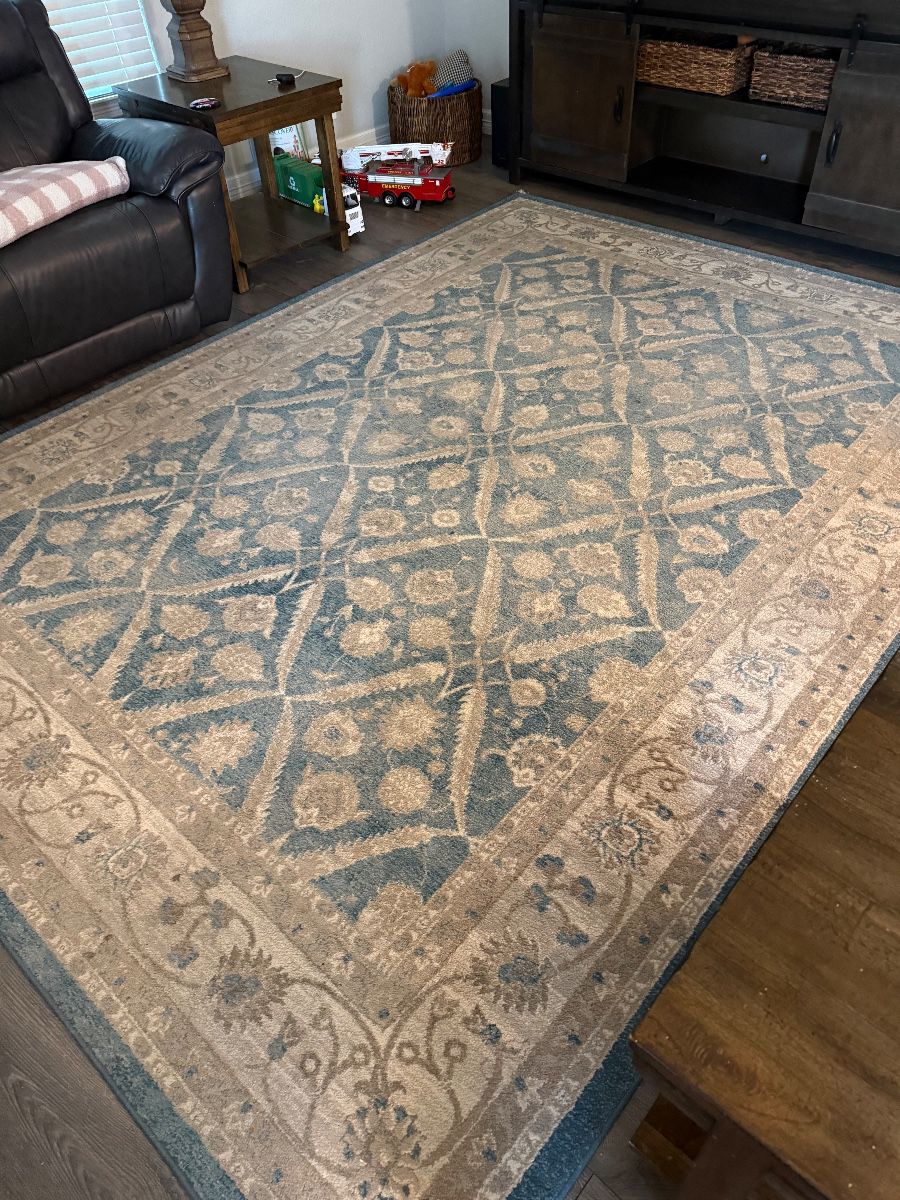 8x11 Rug