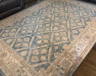 8x11 Rug
