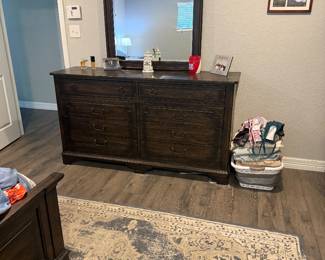 Kincaid dresser with mirror