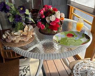 Wicker glass table
