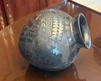 Mata Ortiz Black-on-Black Etched Pottery Olla by Tomasa Mora