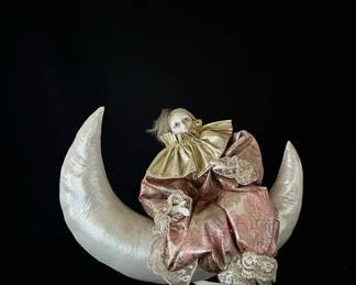 Musical Pierrot Doll on Moon