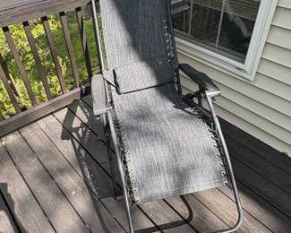 Zero Gravity Reclining Patio Chair
