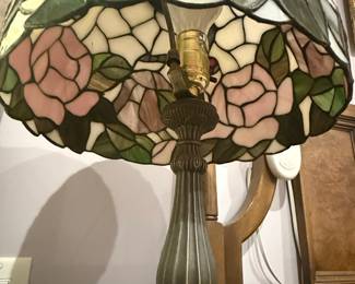 Tiffany Style Dragonfly and Rose Stained Glass Table Lamp