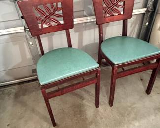 Pair of Vintage Stakmore Folding Chairs with Carved Leaf Motif