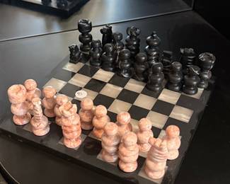 Hand Carved Black and Pink Marble Chess Set