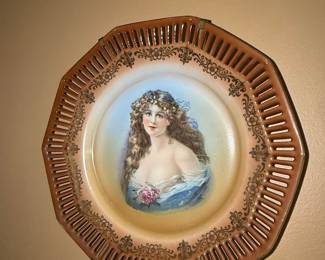 Schumann Germany Reticulated Portrait Plate