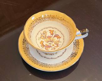 Elizabethan Staffordshire Versailles Yellow and Gold Teacup and Saucer