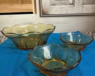 Vintage Anchor Hocking Swedish Modern Honey Gold Style Chip and Dip Set