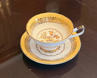 Elizabethan Staffordshire Versailles Yellow and Gold Teacup and Saucer