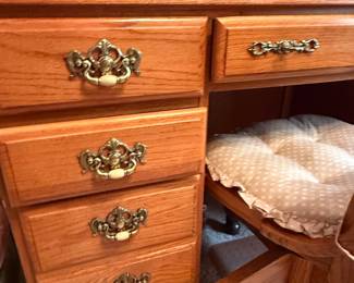 Vintage Oak Roll-Top Desk and Chair Set. 54Lx23Wx48H