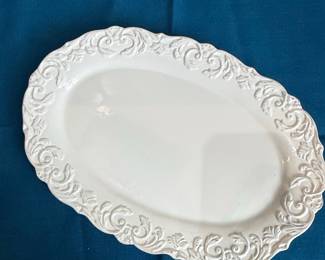 Gibson Home Oval Serving Platter