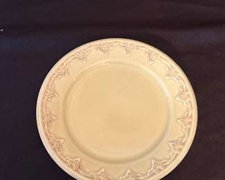 Matceramica Green Scalloped Plate