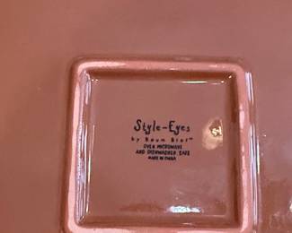 Style-Eyes by Baum Bros. Grape Writing Collection Square Plate