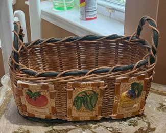 Wicker Vegetable Garden Basket with Ceramic Tiles