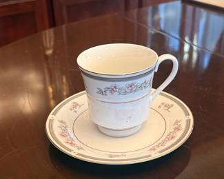China Pearl Fine China Tea Cup and Saucer
