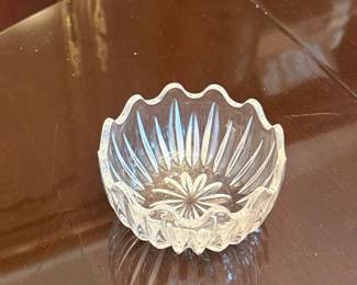Crystal Scalloped Candy Dish