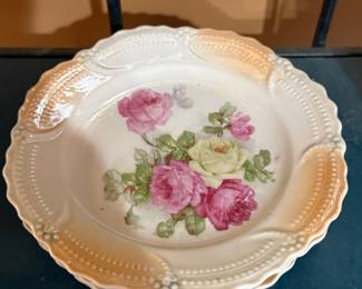 Leuchtenburg Germany Rose Floral Plates