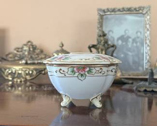 Nippon Hand Painted Footed Hair Receiver