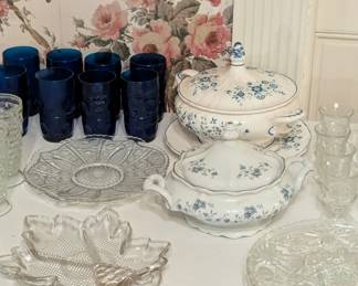 Vintage glasswares 