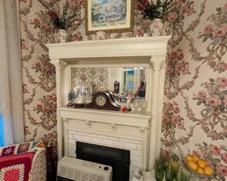 Gas heaters/ mantel clock 