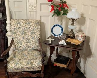 Antique side table/ chair/ lamps