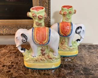 Chelsea House sill vases...