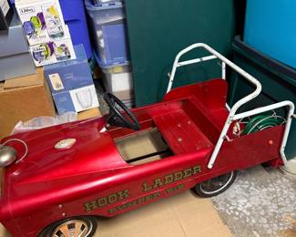 Fabulous peddle car