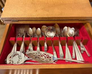 Silver plate set with box