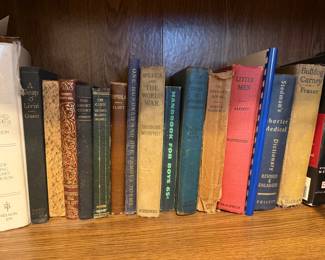 Lots of vintage and antique books 