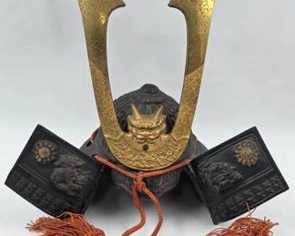 mini samurai helmet