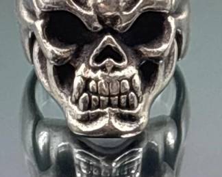silver skull ring