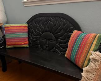 Pine Sun Bench, decorative pillows