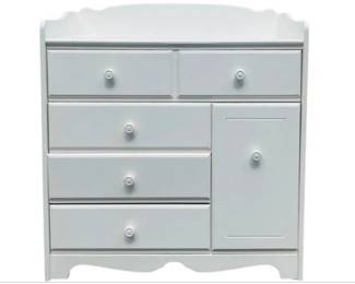 Ragazzi Changing Table Dresser With Hutch