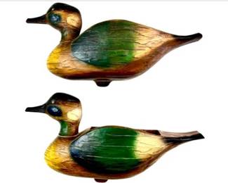 Vintage Crestyle Wooden Duck Decoy Wall Hanger Planter