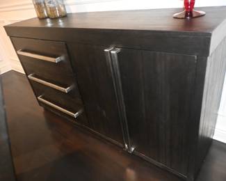 Credenza / Buffet Server