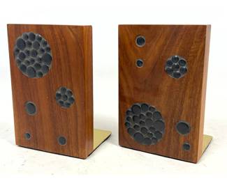 Lot 1588 Pr Gordon and Jane Martz Walnut, Ceramic Mosaic Bookends. Brass Bases. Marshall Studios. Mid Century