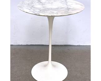Lot 1403 Eero Saarinen Knoll Taboret Side Table. Marble top tulip table. Unmarked.