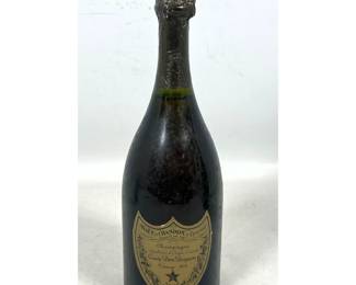 Lot 2024 Moet et Chandon Cuvee Dom Perignon Vintage 1978 Champagne 750ml bottle with original tissue wrapping