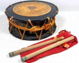 Lot 1751 Japanese Shime Daiko Rope Tensioned Drum with Gold Makie Lacquer Grapevine Decoration and Bachi