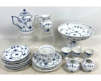 Lot 1903 Royal Copenhagen Blue Fluted Plain porcelain tableware assortment including teapot, creamer, and taz