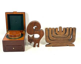 Lot 1553 3pc Wood Lot. David R Ripley Noblesse limited edition box. BEN FOSTER modular wooden Hanukkah menora