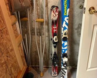 Children's skis, crutches