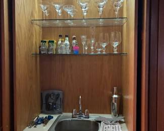 Bar ware
